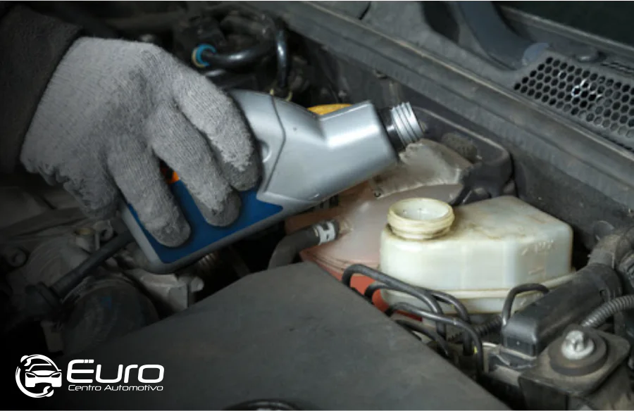 Troca de Fluido de Freio | Euro Centro Automotivo Bosch